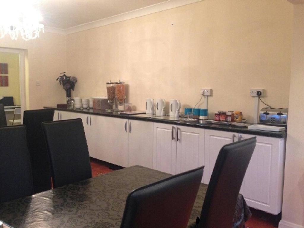 London Heathrow Guest house Hillingdon